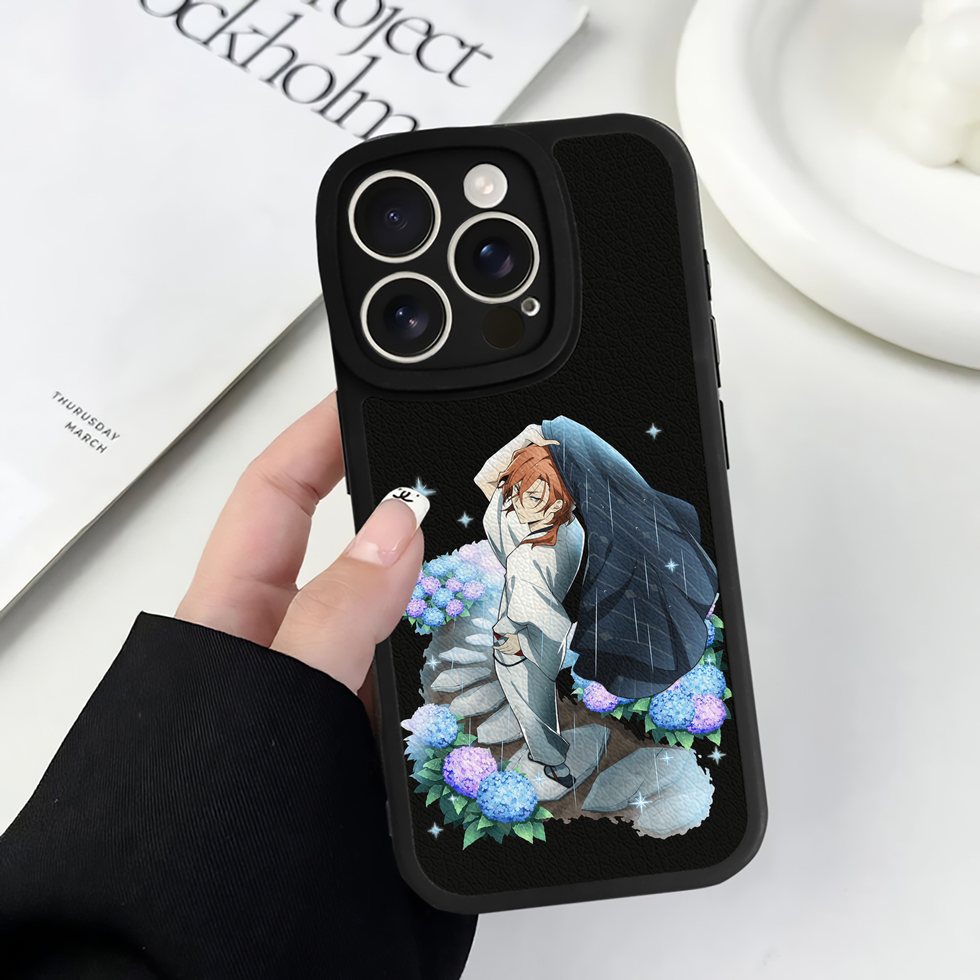 （画像用） 文豪ストレイドッグス Bungo Stray Dogs 【iPhone 16シリーズ対応】シリコンスマホケース（レザー調） 材質：シリコン